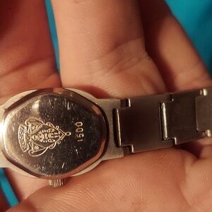 Vintage Gucci watch women’s 90001 steel high fashion dainty  watch